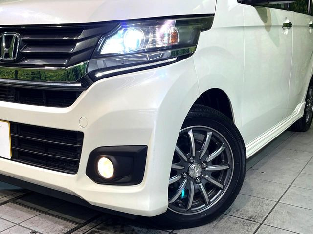 �yLED�w�b�h���C�g�z���V����ԑ��s�����ǍD�Ȏ��E���m�ۂ����S���ĉ^�]�ł��鍂�P�xLED�w�b�h���C�g�𑕔�!�_�����x�������A����d�͂��}�����Ă��܂��B