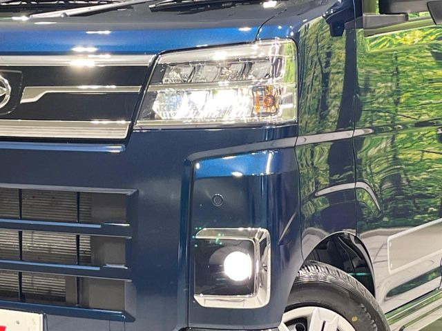 �yLED�w�b�h���C�g�z���V����ԑ��s�����ǍD�Ȏ��E���m�ۂ����S���ĉ^�]�ł��鍂�P�xLED�w�b�h���C�g�𑕔�!�_�����x�������A����d�͂��}�����Ă��܂��B