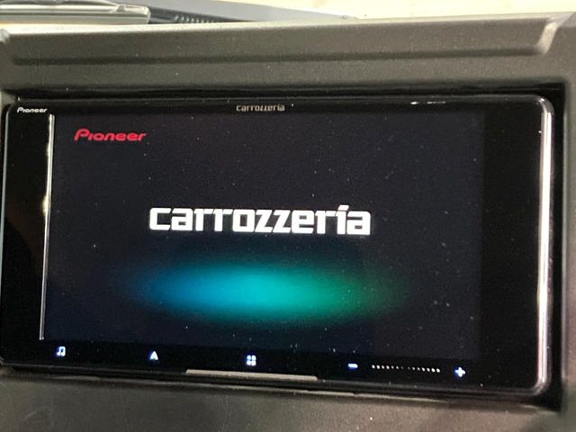 �y�i�r�Q�[�V�����z�g���₷���i�r�ŖړI�n�܂ł�������ē����Ă���܂��B�e��I�[�f�B�I�Đ��@�\���[�����Ă���A���Ԃ̉^�]������Ɋy�����Ȃ�܂�!!