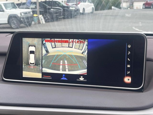 �y�p�m���~�b�N�r���[���j�^�[�z��p�̃J�����ɂ��A�ォ�猩���낵���悤�Ȏ��_��360�x�N���}�̎��͂��m�F���邱�Ƃ��ł��܂������p�������m�F���₷���A�����ꏊ�ł̐؂�Ԃ��⒓�Ԃ��X���[�Y�ɍs���܂��B