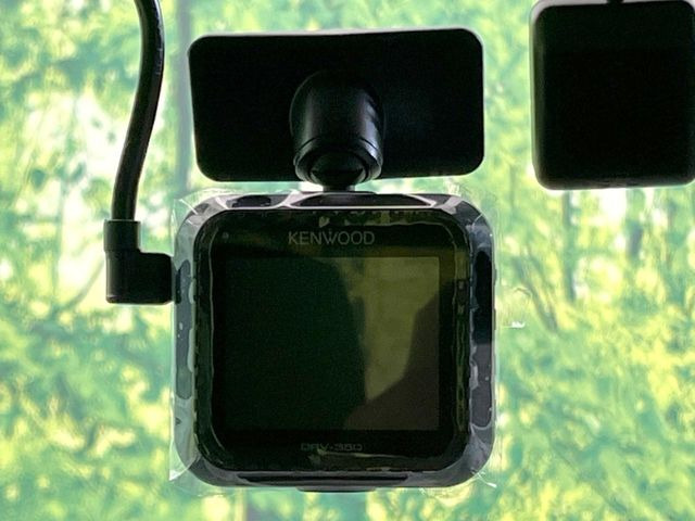 �y�h���C�u���R�[�_�[�z�h���C�u���R�[�_�[����!���s���͂������A������^�]�⎖�̂ɑ��������ہA�f���ŋL�^���A����̃��X�N�ɔ����܂��B���L�^�pSD�J�[�h�͂��q�l�����g�ł��������������K�v������܂��B