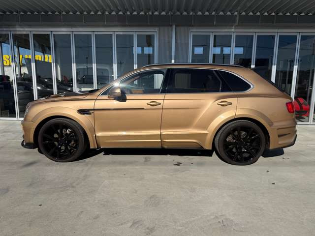 ベンテイガ6.0 4WD