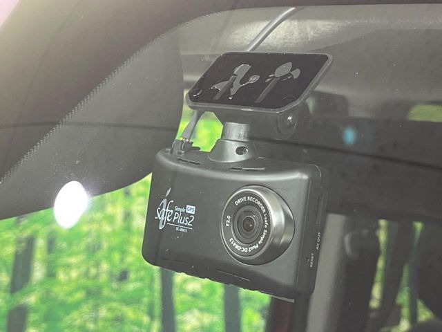 �y�h���C�u���R�[�_�[�z�h���C�u���R�[�_�[����!���s���͂������A������^�]�⎖�̂ɑ��������ہA�f���ŋL�^���A����̃��X�N�ɔ����܂��B���L�^�pSD�J�[�h�͂��q�l�����g�ł��������������K�v������܂��B