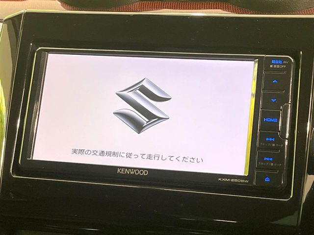 �y�����i�r�z�l�C�̏����i�r�𑕔����Ă���܂��B�i�r�̎g���₷���͂������A�I�[�f�B�I�@�\���[��!�L�����v�◷�s�͂������A�ʋ΂┃�����ȂǕ��i�̃h���C�u���y�����Ȃ�͂���