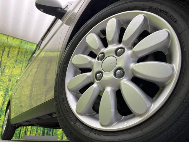 �y����14�C���`�A���~�z�C�[���z�O�ςɃ}�b�`���������A���~�z�C�[���𑕒����Ă���܂��B�e��ЊO�A���~�z�C�[����A�X�^�b�h���X�^�C�����戵�����Ă���܂��B���񂲑��k����������