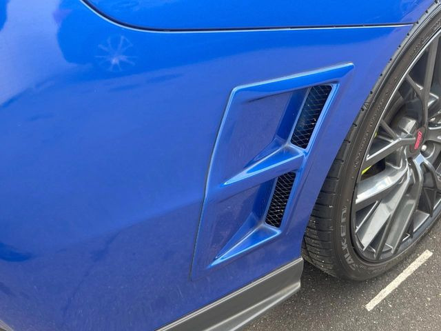 �y�t�@�C�i���G�f�B�V�����p���A�o���p�[�_�N�g�z