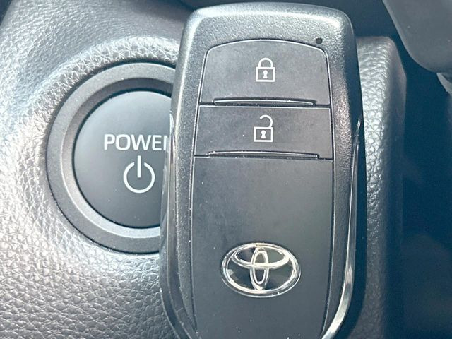 �y�X�}�[�g�L�[�z�J�o����|�P�b�g�ɓ��ꂽ�܂܂ł��h�A�̎{���E�������\�ȃX�}�[�g�L�[�𑕔��B�G���W���̃I���E�I�t�����J�M�����o���K�v����������Ƃ��Ă��֗��ł���