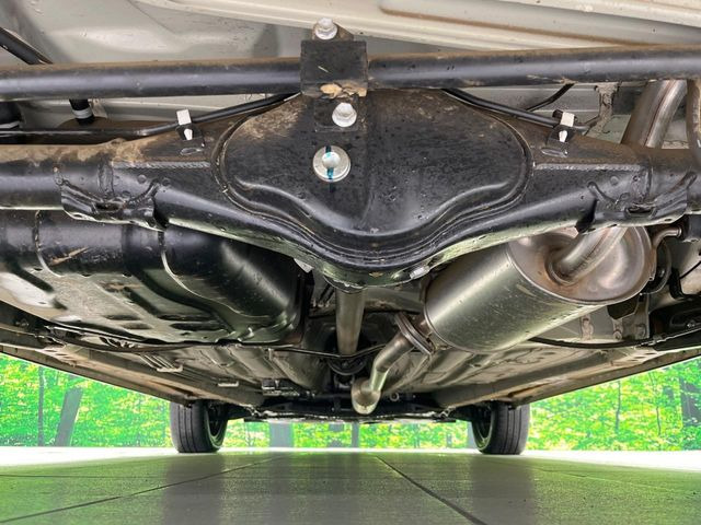 ����肪���ꂢ�Ȃ����ɁA�h�K���H�̎{�H���I�X�X���B�~��n��͂������A���ݕ��ɂ��Z���̕���A��Ń}�����E�E�B���^�[�X�|�[�c���������ɂ��D�]���������Ă���܂��B