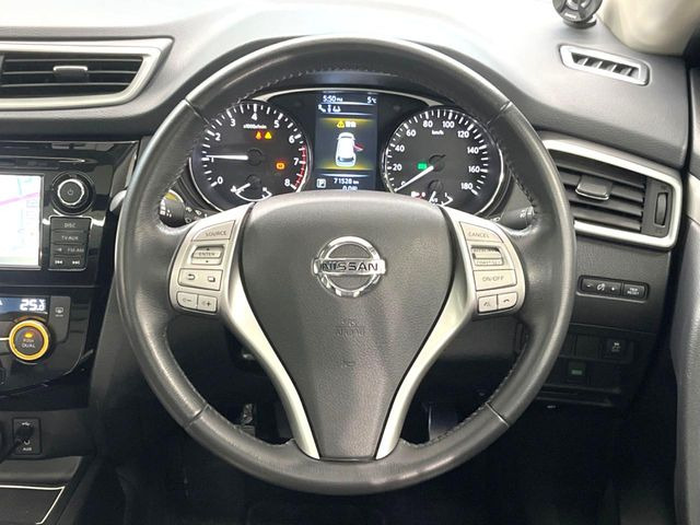 �y�����v�����X�e�A�����O�z�㎿�Ȋv���g�p���邱�ƂŁA��ɂ����������݂ƂĂ��^�]���₷���n���h���ł���