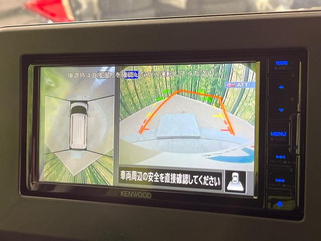 �y�}���`�A���E���h���j�^�[�z��p�̃J�����ɂ��A�ォ�猩���낵���悤�Ȏ��_��360�x�N���}�̎��͂��m�F���邱�Ƃ��ł��܂������p�������m�F���₷���A�����ꏊ�ł̐؂�Ԃ��⒓�Ԃ��X���[�Y�ɍs���܂��B