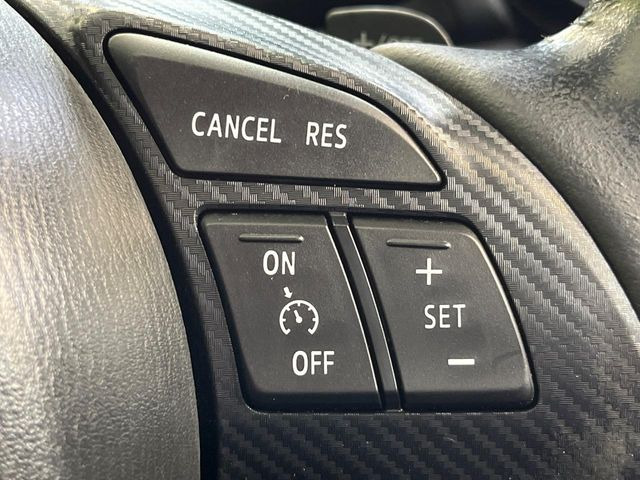 �y�N���[�Y�R���g���[���z�������H�����N���N���s�B�A�N�Z���𗣂��Ă���葬�x�ő��s���ł��A�������^�]���̕��S���y��!�����E�������ȒP�ȃX�C�b�`����Œ����ł��܂��B