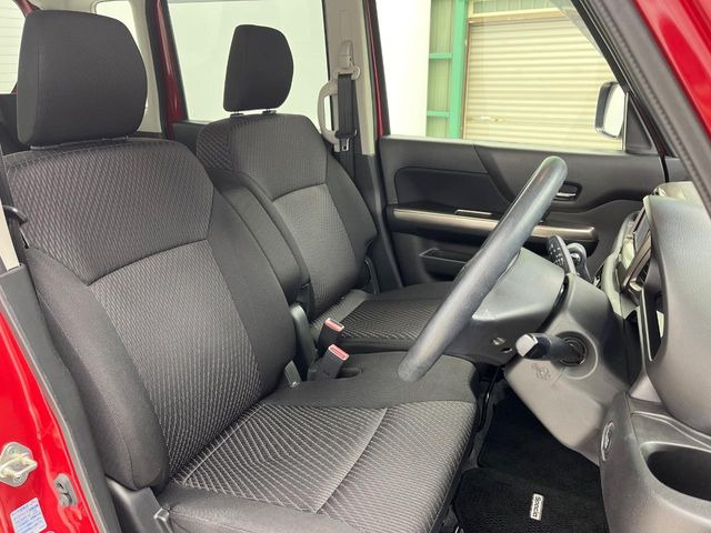 �^�]�Ȃ܂��ɂ͏\���ȃX�y�[�X������A�啿�ȕ��ł��������^�]���Ă�����������ł��B