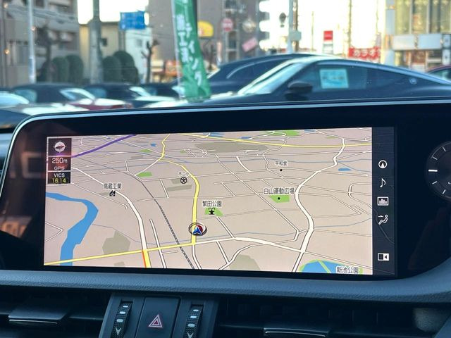 �y12.3�C���`���C�h�i�r�z�������ƃC���p�N�g�̂����^���C�h�i�r�𑕔��B�e��I�[�f�B�I����͂������A�������C�h��ʂł̃}�b�v2�����\���ȂǁA���֐��������i�r�ł���