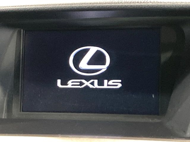 �y���[�J�[�����i�r�z�C���e���A�ɗn�����ރX�^�C���b�V���ȁu��p�݌v�v���[�J�[�i�r�𑕔��􎋔F���⑀�쐫�ȂǊ�{���\�ɂ��D��A���㎿�ȃJ�[���C�t�����y���݂��������܂��B