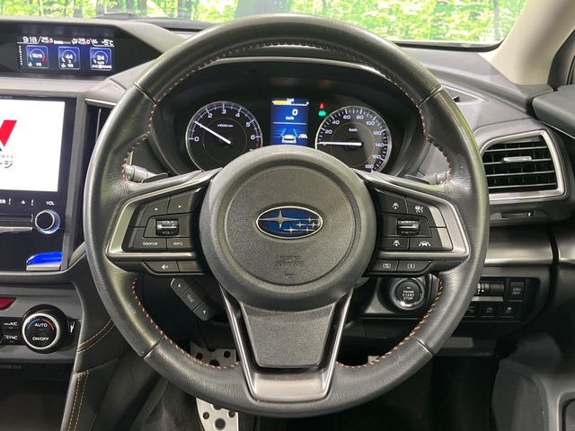 �y�����v�����X�e�A�����O�z�㎿�Ȋv���g�p���邱�ƂŁA��ɂ����������݂ƂĂ��^�]���₷���n���h���ł���