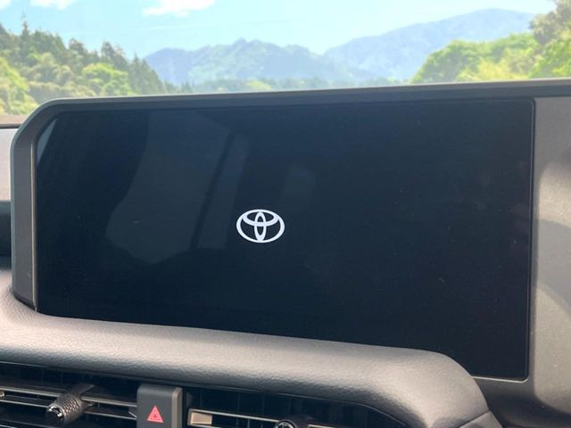 �y12.3�C���`���C�h�i�r�z�������ƃC���p�N�g�̂����^���C�h�i�r�𑕔��B�e��I�[�f�B�I����͂������A�������C�h��ʂł̃}�b�v2�����\���ȂǁA���֐��������i�r�ł���