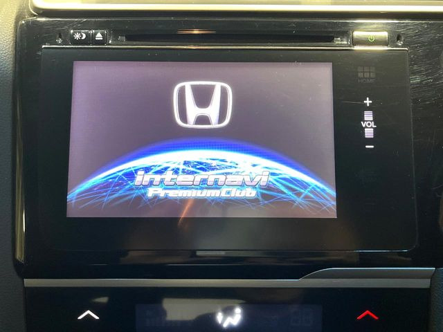 �y�i�r�Q�[�V�����z�ړI�n�܂ł�������ē����Ă����g���₷���i�r�BBluetooth�ڑ�����΂������̃X�}�z��MP3�v���C���[�̉��y���Đ��\!�����̉^�]������Ɋy�����Ȃ�܂�!!