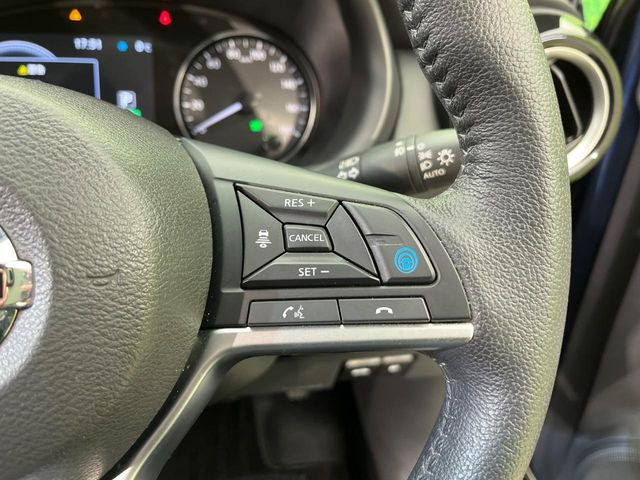 �y�v���p�C���b�g�z�������H�ł̒��������s���y��!!�a�؎��Ə��񑖍s�̃V�[���ŁA�A�N�Z���E�u���[�L�E�X�e�A�����O�������Ő��䂵�A�������^�]�̕��S���y�����Ă���܂���