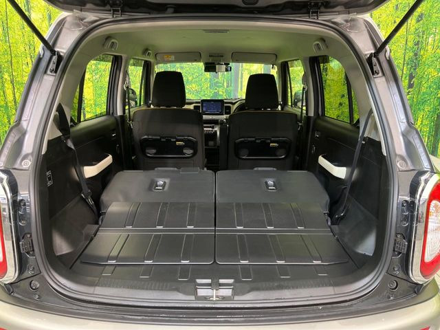 ���i�̂���������ʋ΁A���}���ɏ\���ȉ׎��X�y�[�X���m�ۂ��Ă���܂��B�Z�J���h�V�[�g��|���ƁA�傫�ȉו��̐ύڂ��\�ł���