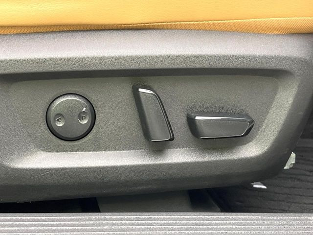 �y�p���[�V�[�g�z�X�C�b�`��ŊȒP�ɃV�[�g�̔��������\!�d��������͂�����܂���!���K�ȃV�[�g�|�W�V�����ɃZ�b�g���āA���K�ȃh���C�u�����y���݂��������B