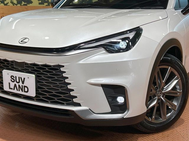 �yLED�w�b�h���C�g�z���V����ԑ��s�����ǍD�Ȏ��E���m�ۂ����S���ĉ^�]�ł��鍂�P�xLED�w�b�h���C�g�𑕔�!�_�����x�������A����d�͂��}�����Ă��܂��B