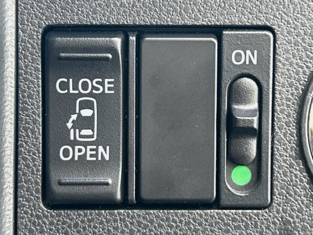 �y�p���[�X���C�h�h�A�z�X�}�[�g�L�[��^�]�Ȃ̃X�C�b�`�ŃX���C�h�h�A�̊J���\���d��������͂����ăh�A���J����K�v�������A���������q�l�ł��A�d���ו��������Ă��鎞�����N�ɊJ���߂ł��܂���