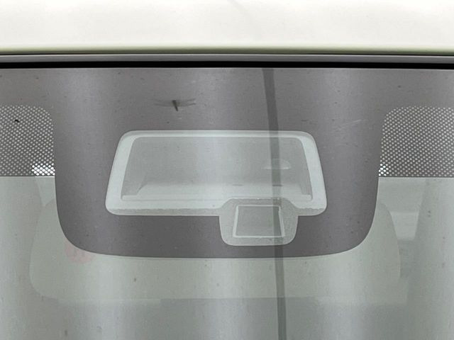 �y�X�Y�L �Z�[�t�e�B�T�|�[�g�z���s���ɑO���̎ԗ�����F�����A�Փ˂������Ȏ��͌x��ƃu���[�L�ŏՓˉ���Ɣ�Q�y�����A�V�X�g�B�����S�Ƀh���C�u�����y���݂��������܂��B