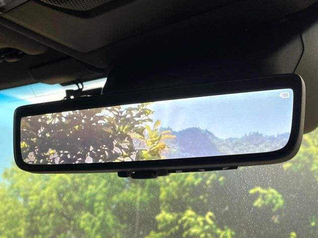 �y�f�W�^���C���i�[�~���[�z��Ȃ̑傫�ȉו��⓯��҂Ō�����m�F���Â炢���ł����S!�J�������B�e�����ԗ�����̉f�������[���~���[���ɕ\���B�N���A�Ȏ��E�ŏ󋵂̊m�F���\�ł�!