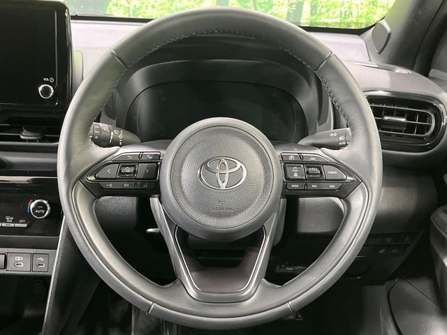 �y�����v�����X�e�A�����O�z�㎿�Ȋv���g�p���邱�ƂŁA��ɂ����������݂ƂĂ��^�]���₷���n���h���ł���