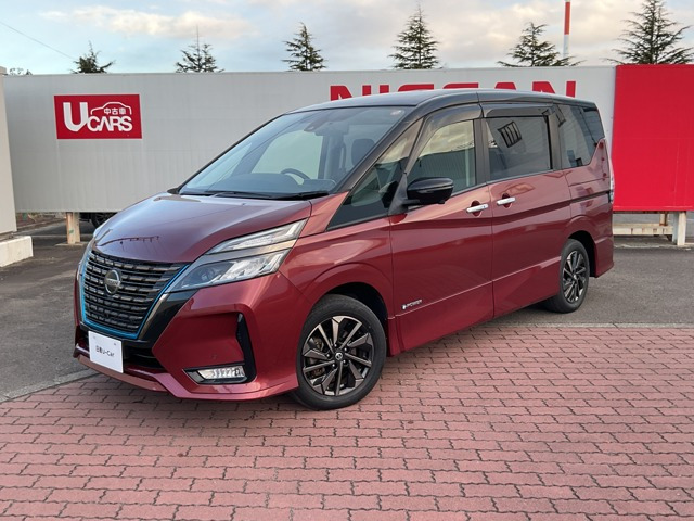 セレナ1.2 e-POWER ハイウェイスターV アーバンクロム