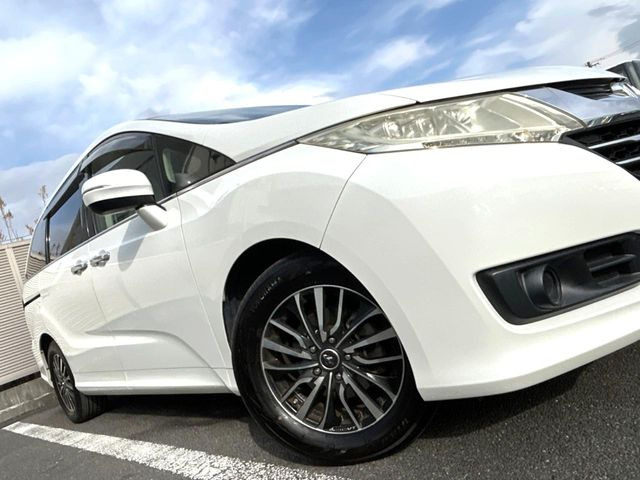 【16インチアルミホイール】外観にマッチしたアルミホイールを装着しております。各種アルミホイールや、スタッドレスタイヤも取扱いしております。是非ご相談ください♪