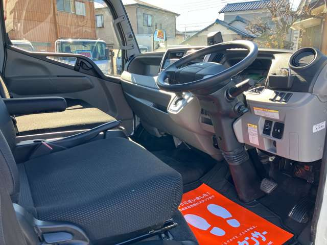 �p�l����V�[�g�͊O���Đ�򂵂܂������c���o�����ł͂��܂����܂���!