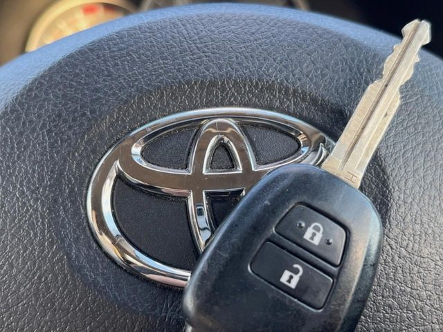 �y�L�[���X�z�������ꂽ�ꏊ����ł��{�^����Ńh�A�̊J���E�{�����ł���̂łƂ��Ă��֗�!�h�A�̌�������ɏ������邱�Ƃ�����܂����