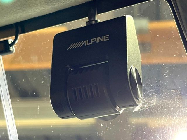 �y�h���C�u���R�[�_�[�z�h���C�u���R�[�_�[����!���s���͂������A������^�]�⎖�̂ɑ��������ہA�f���ŋL�^���A����̃��X�N�ɔ����܂��B���L�^�pSD�J�[�h�͂��q�l�����g�ł��������������K�v������܂��B