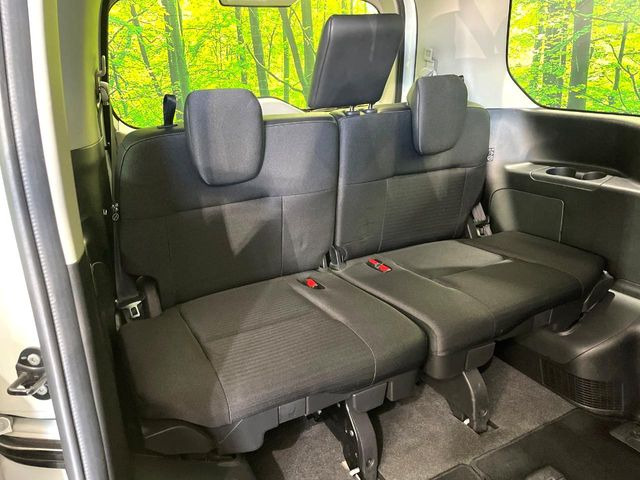 3��ڃV�[�g�͂�������ԗǍD����l�ł��������ƍ����Ē����܂��̂ŁA��l���ł̂��o���������N���N�ł��􂲉Ƒ��ŁA�C�̒m�ꂽ���ԂŁA�h���C�u�ɍs���̂��y���݂ł��ˁ�