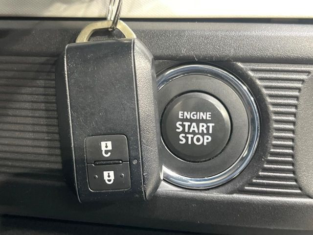 �y�L�[���X�X�^�[�g�V�X�e���z�J�o����|�P�b�g�ɓ��ꂽ�܂܂ł��h�A�̎{���E�������\�ȃX�}�[�g�L�[�𑕔��B�G���W���̃I���E�I�t�����J�M�����o���K�v����������Ƃ��Ă��֗��ł���