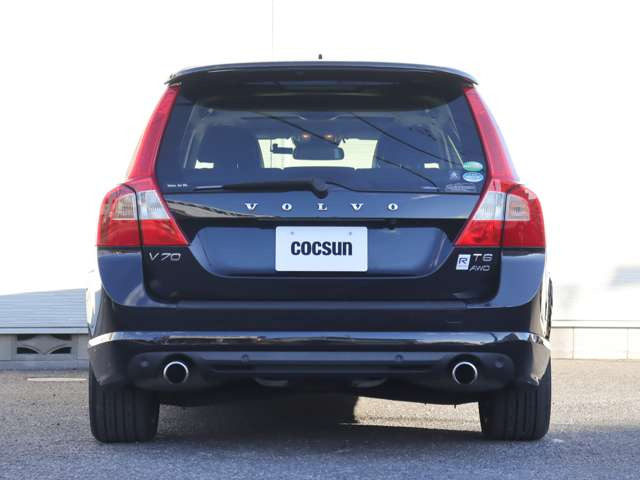 ���s�^�G���W���ɂ̓{���{�̔F�؂��擾����MOTUL�̍����I�C��SPECIFIC RBS0-2AE(0W-20)���g�p���܂��B