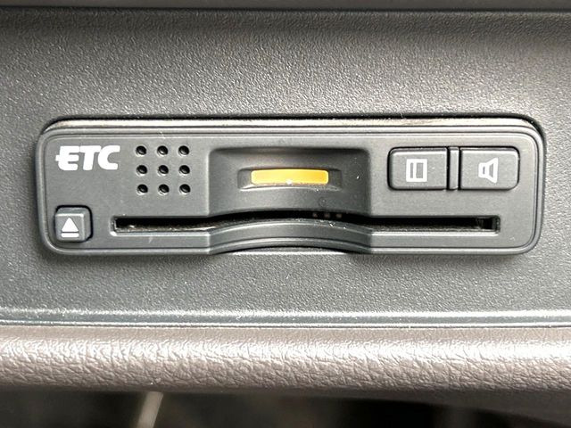 【ETC】高速道路の料金所をストレスなく通過!話題のスポットやサービスエリアに多い「スマートIC」利用時は必須のアイテムです。当店でセットアップを実施、ご納車当日からすぐにご利用いただけます!