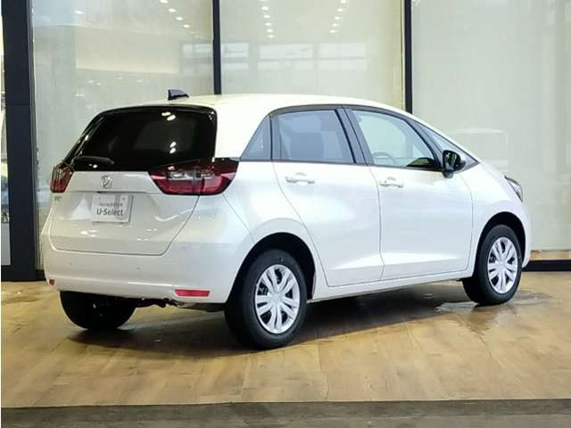 フィット1.5 ホーム 4WD