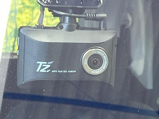 �y�h���C�u���R�[�_�[�z�h���C�u���R�[�_�[����!���s���͂������A������^�]�⎖�̂ɑ��������ہA�f���ŋL�^���A����̃��X�N�ɔ����܂��B���L�^�pSD�J�[�h�͂��q�l�����g�ł��������������K�v������܂��B