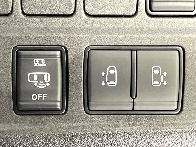 �y�����p���[�X���C�h�h�A�z�X�}�[�g�L�[��^�]�Ȃ̃X�C�b�`�Ō�ȗ����X���C�h�h�A�̊J���\���d��������͂����ăh�A���J����K�v�������A�����Ȃ��q�l�ł��ȒP�ɊJ���߂ł����K�ł���