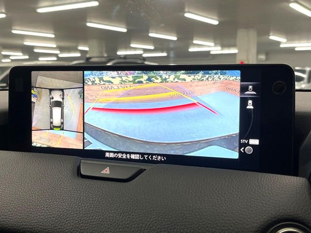 �y360&deg;�r���[���j�^�[�z��p�̃J�����ɂ��A�ォ�猩���낵���悤�Ȏ��_��360�x�N���}�̎��͂��m�F���邱�Ƃ��ł��܂������p�������m�F���₷���A�����ꏊ�ł̐؂�Ԃ��⒓�Ԃ��X���[�Y�ɍs���܂��B