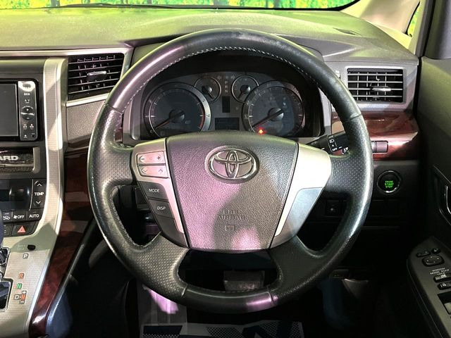 �y�����v�����X�e�A�����O�z�㎿�Ȋv���g�p���邱�ƂŁA��ɂ����������݂ƂĂ��^�]���₷���n���h���ł���