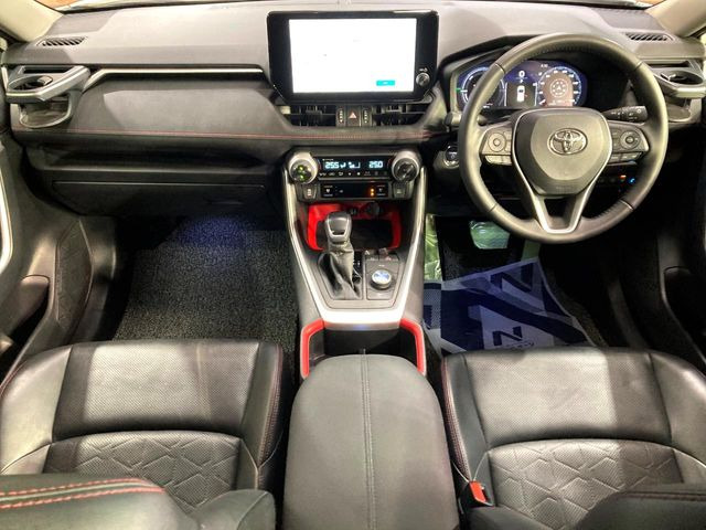 グループ総在庫数約30,000台!!全国の系列店からメーカー・車種問わずご紹介出来るので、あなたにピッタリのお車が見つかるはずです♪まずはお問い合わせ下さい☆