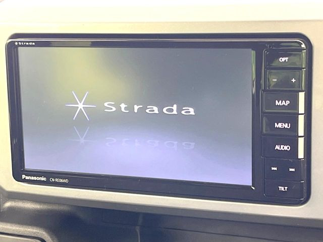 �y�i�r�Q�[�V�����z�g���₷���i�r�ŖړI�n�܂ł�������ē����Ă���܂��B�e��I�[�f�B�I�Đ��@�\���[�����Ă���A���Ԃ̉^�]������Ɋy�����Ȃ�܂�!!