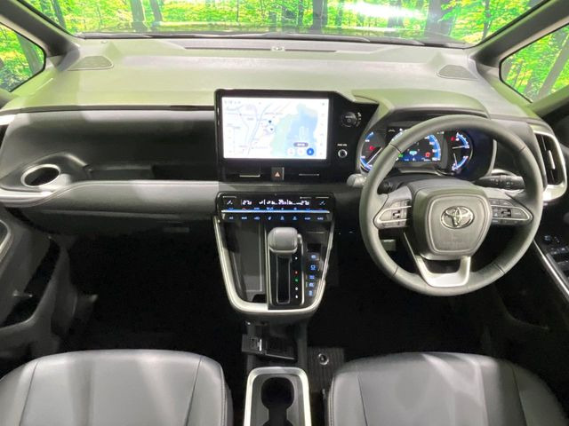 ノア1.8 ハイブリッド S-Z