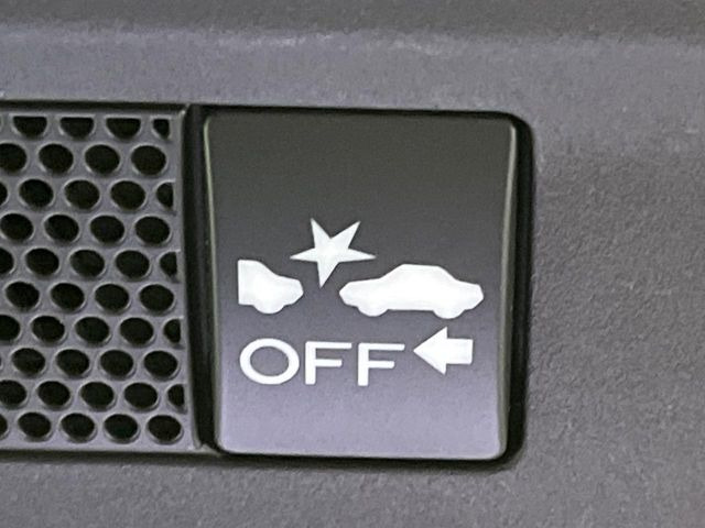 �y�A�C�T�C�gVer3�z�O���̎ԗ��������m���A�Փ˂������Ȏ��͌x��Œ��ӂ𑣂��A�u���[�L�𓥂ޗ͂��T�|�[�g�B�u���[�L�𓥂߂Ȃ������ꍇ�͏Փ˔�Q�y���u���[�L���쓮�A�Փˉ�����T�|�[�g���܂��B