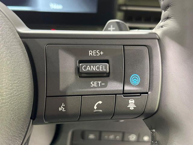 �y�v���p�C���b�g�z�������H�ł̒��������s���y��!!�a�؎��Ə��񑖍s�̃V�[���ŁA�A�N�Z���E�u���[�L�E�X�e�A�����O�������Ő��䂵�A�������^�]�̕��S���y�����Ă���܂���