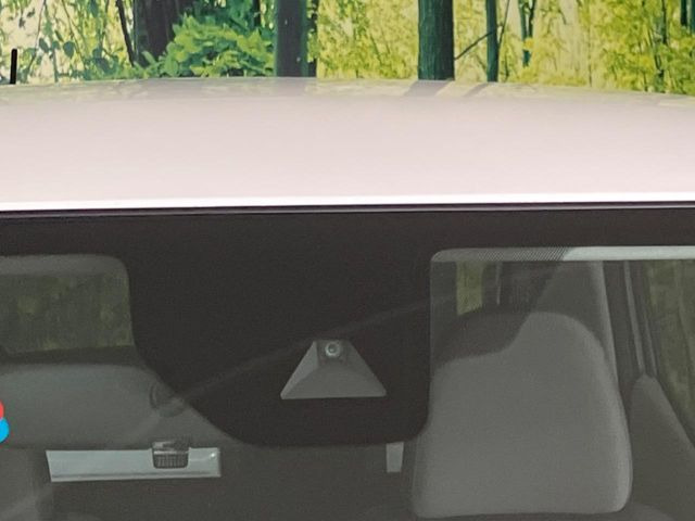 �y�O�He-Assist�z���s���ɑO���̎ԗ�����F�����A�Փ˂������Ȏ��͌x��ƃu���[�L�ŏՓˉ���Ɣ�Q�y�����A�V�X�g�B�����S�Ƀh���C�u�����y���݂��������܂��B