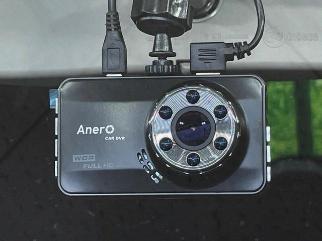 �y�h���C�u���R�[�_�[�z�h���C�u���R�[�_�[����!���s���͂������A������^�]�⎖�̂ɑ��������ہA�f���ŋL�^���A����̃��X�N�ɔ����܂��B���L�^�pSD�J�[�h�͂��q�l�����g�ł��������������K�v������܂��B